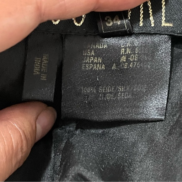 VINTAGE ESCADA COUTURE Black 100% Silk Beaded Mini Dress Size 34 USA XS - Picture 11 of 13